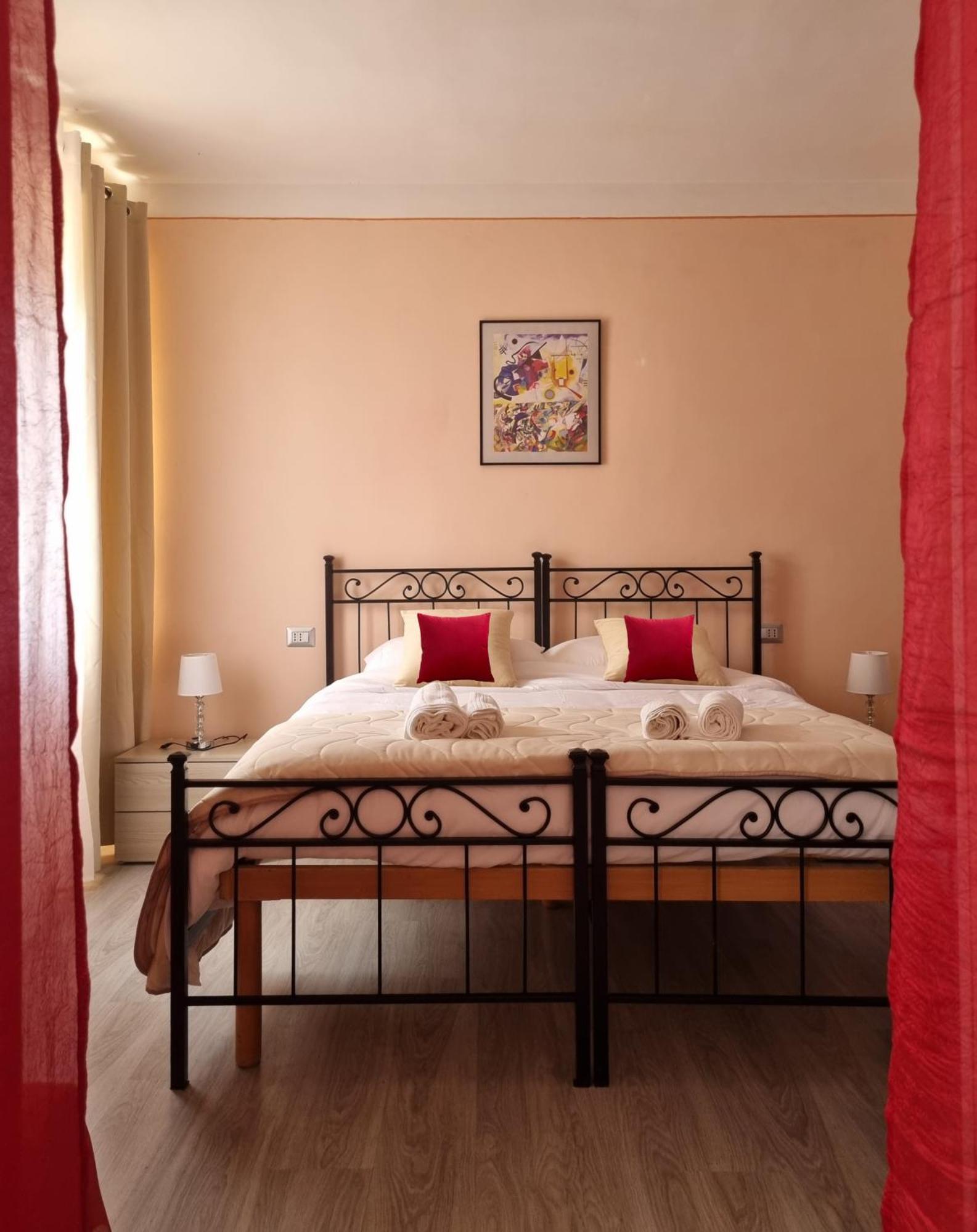 Hotel Sweet Dream à Passignano sul Trasimeno Extérieur photo
